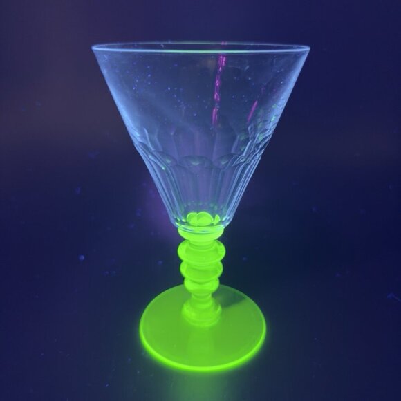 Seneca Theodule Green and Clear Top Uranium Stem Optic Cut Top Goblet Cups Set 2 - Picture 16 of 16